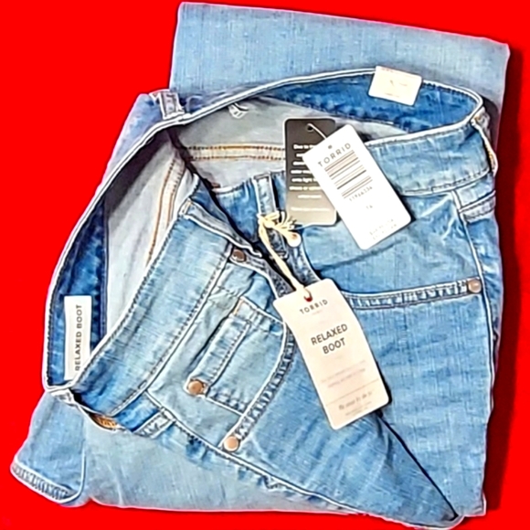 Torrid ladies boots cut ✂️ jeans 👖 - Picture 6 of 6